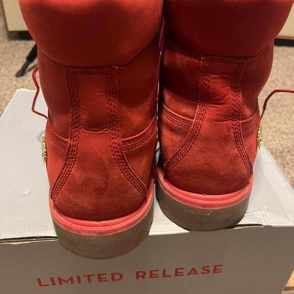 Size 13 Timberland red 6\